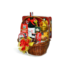 Giỏ quà tết là món quà không thể thiếu tại mỗi người dân Việt Nam