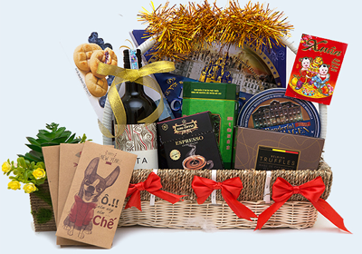Mẫu giỏ quà tết 2018 mới nhất của topquatet thiết kế cho khách hàng