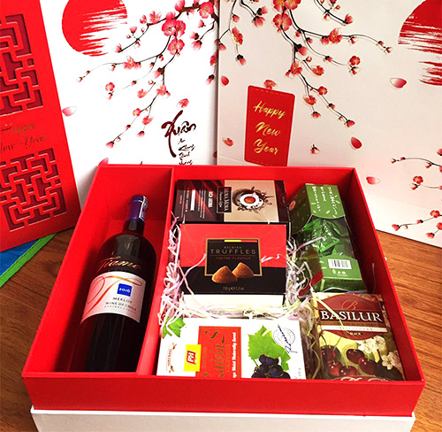 Hộp quà tết Bắc Ninh của công ty Đầu Tư Thanh