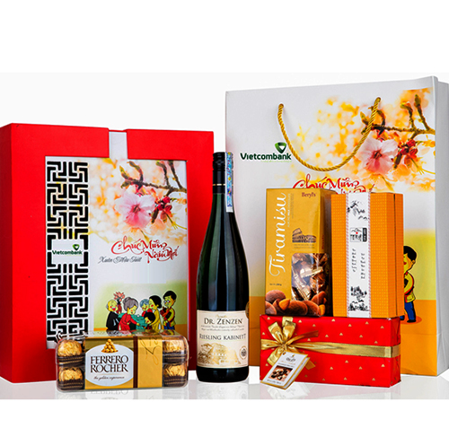 Hộp quà tết đẹp mắt sang trọng 2021