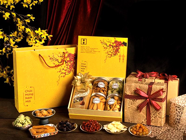 Chọn hộp quà tết 2025 chất lượng cần lưu ý yếu tố nào?